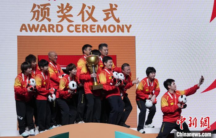 成都赛场见证中国队卫冕