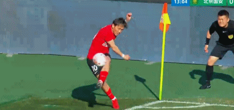 国安客场负辽宁三场不胜 裁判争议判罚引争议