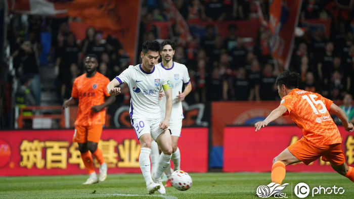 玉昆高位压迫遭反击击溃 0比3负津门虎