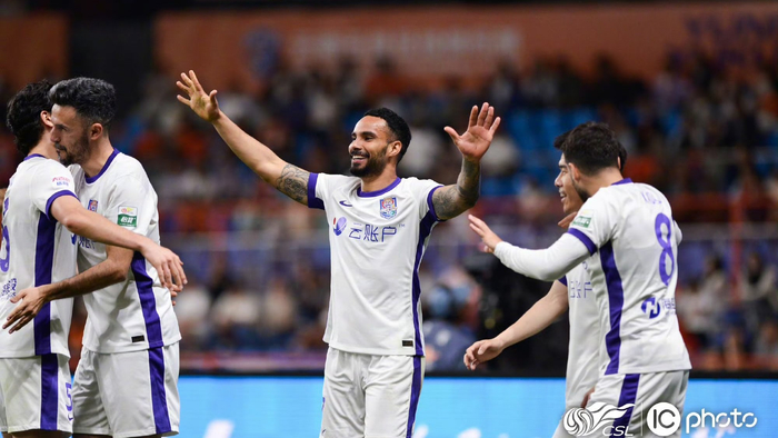 玉昆高位压迫遭反击击溃 0比3负津门虎